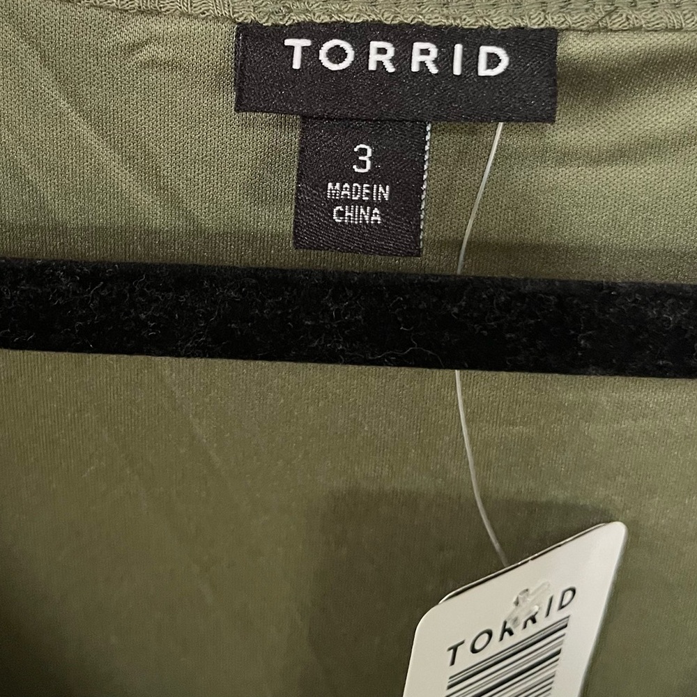 Torrid Olive Mini Jersey 3/4 Sleeve Embroidered Skater Dress NWT, Size 3 (3X) - Picture 9 of 10